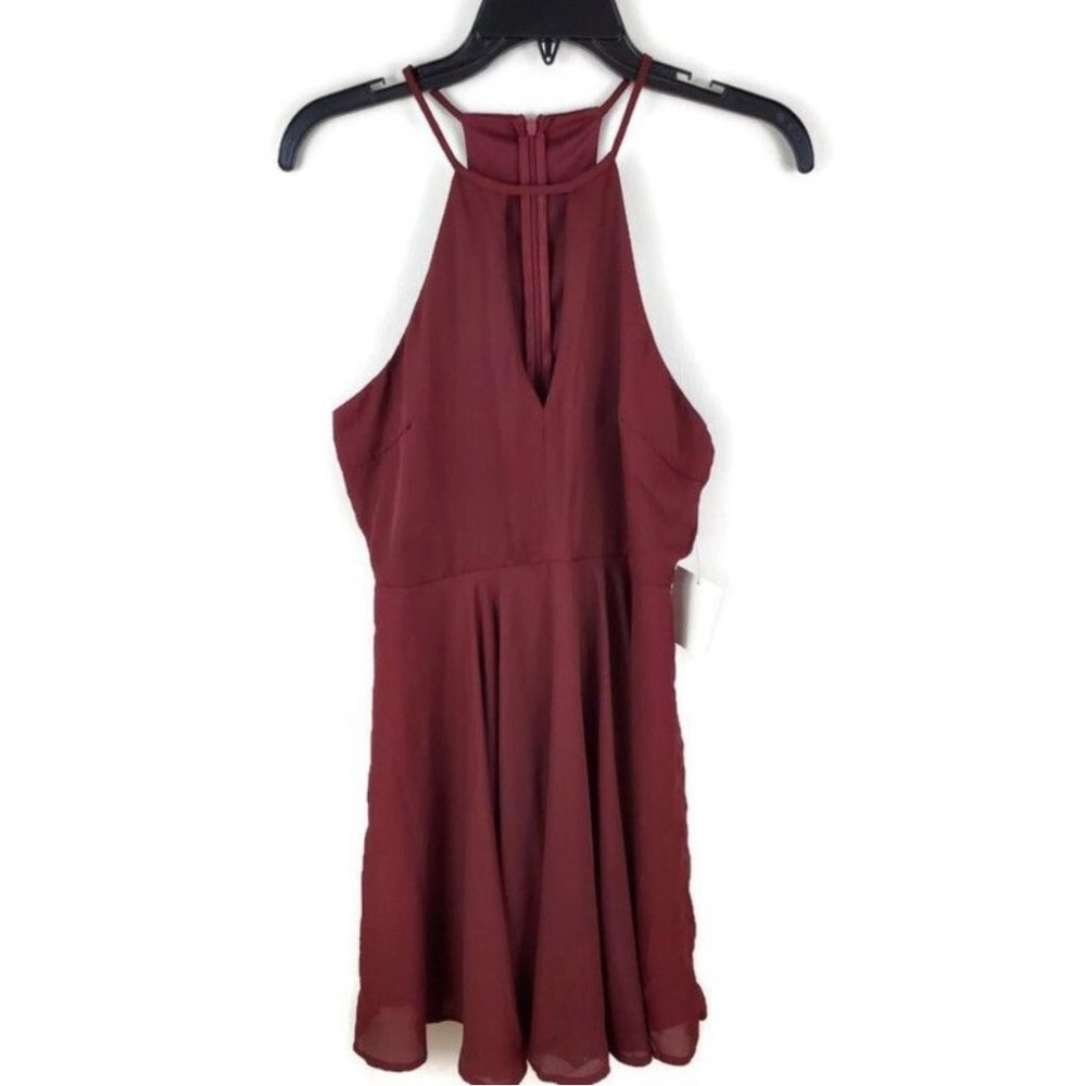 NWT Lulu's Halter Sleeve Mini Dress w/ Keyhole Details Maroon Size Medium